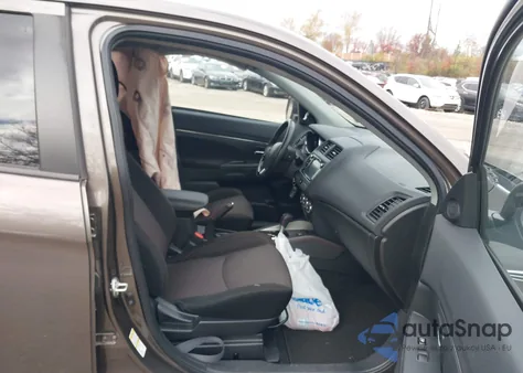 2018 Mitsubishi Outlander Sport 2.0 Es/2.0 Le from USA, damaged, VIN JA4AR3AU5JU003588